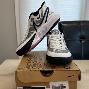 Nike Kyrie 8 Black and White Sneakers